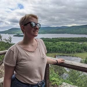 Meet your Posher, Ariane